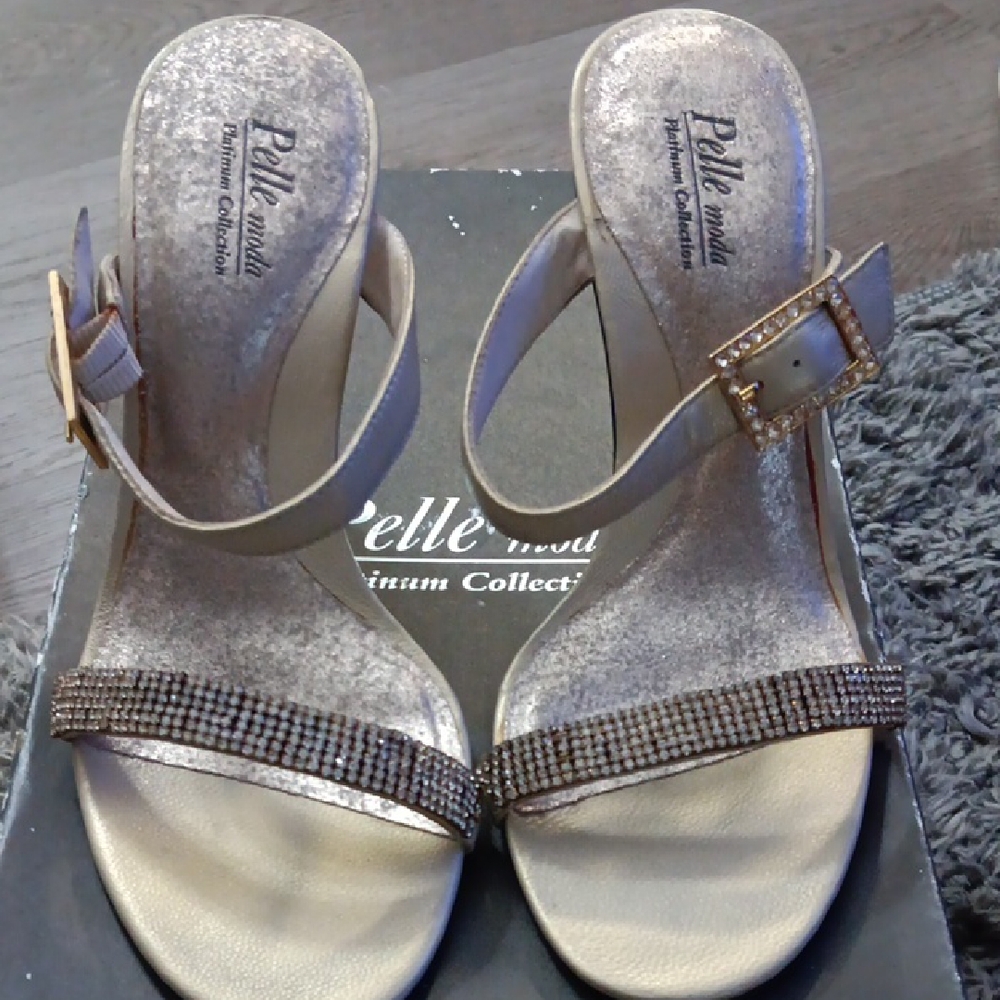 Pelle Moda Platinum Collection Gold Embellished Heels